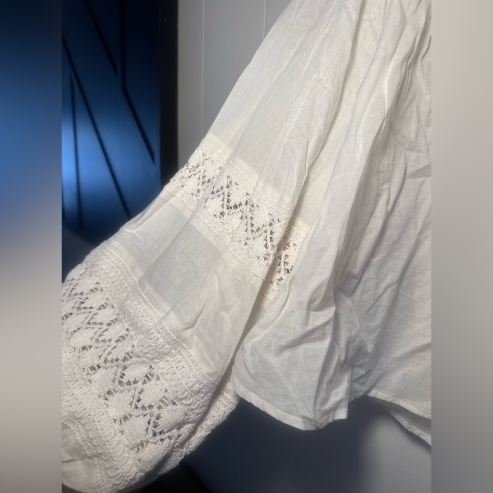 Aerie NWT crocheted white blouse size M - Picture 6 of 8